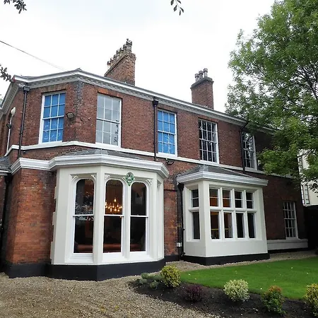 The Scott At Claremont Serviced