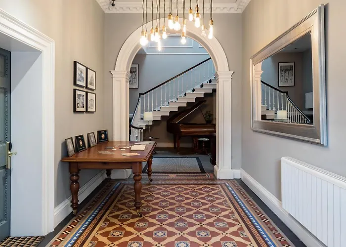 The Scott At Claremont Serviced Apartment *